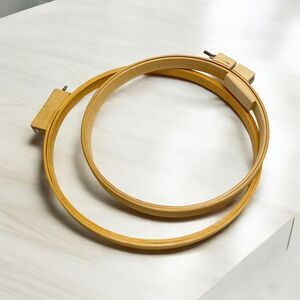 Vtg American Heritage Round Wood Embroidery Quilting Hoops (2) 14" & 12"